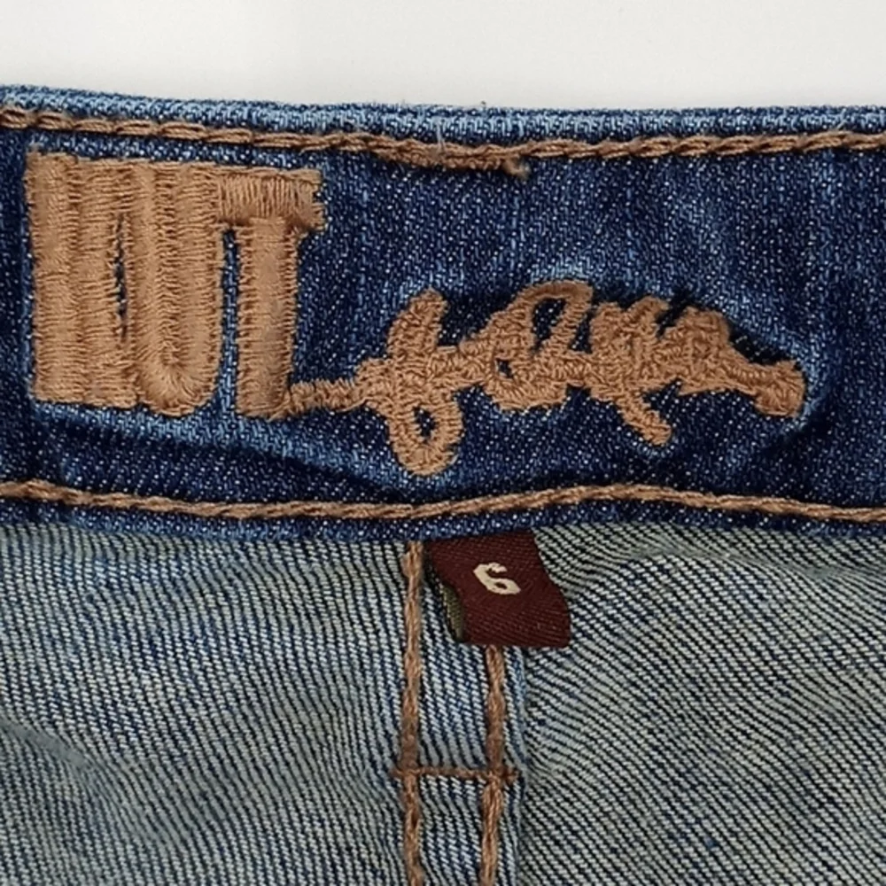 Kut from the Kloth Bermuda‎ Jean Shorts 6